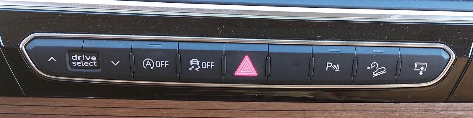 2017 AUDI Q7 (4M) DRIVE SELECT TRACTION HAZARD PDC HILL DESCENT SWITCH BUTTON