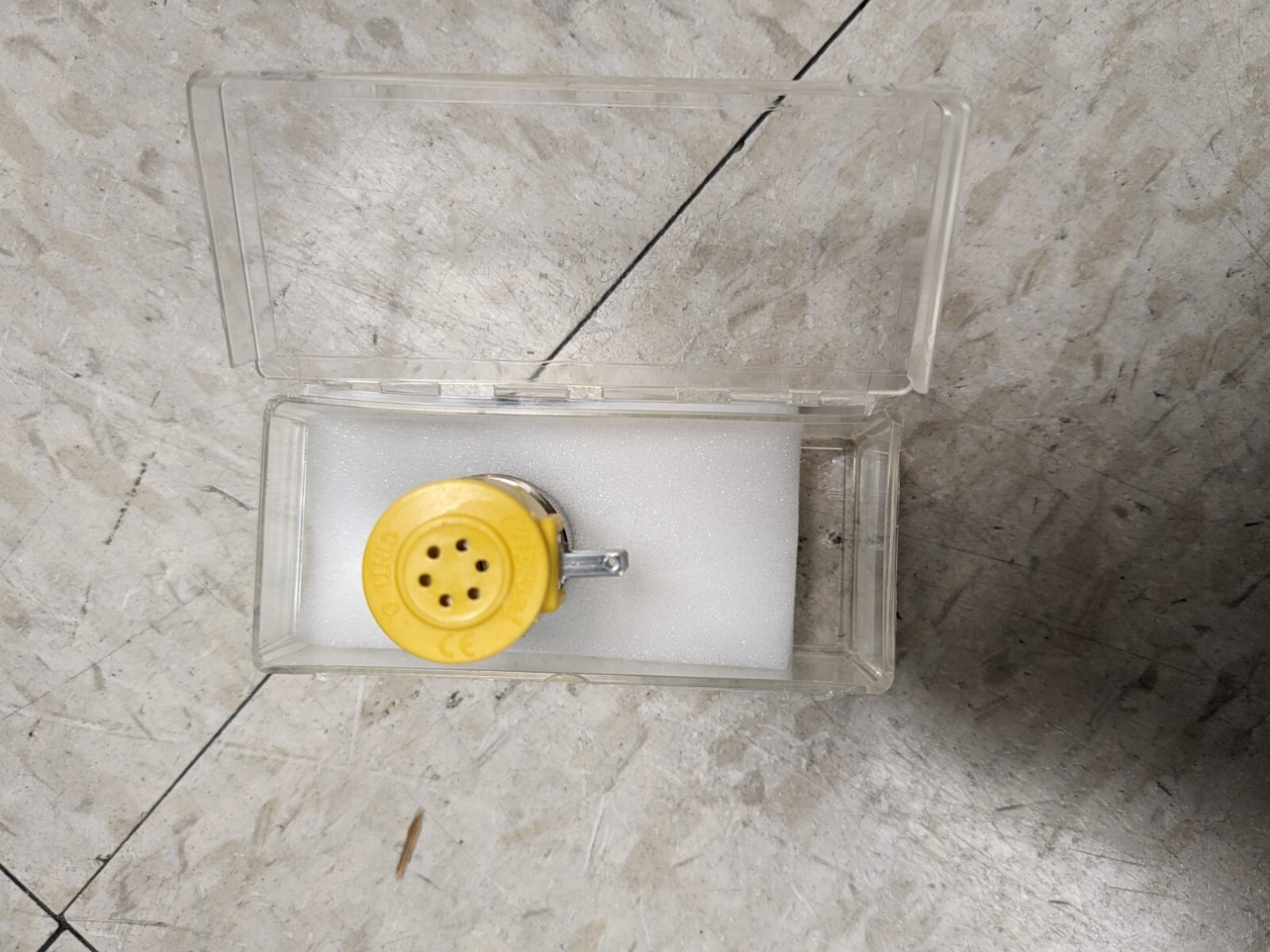 Clippard Solenoid / Control Valve ET-3M-12-V
