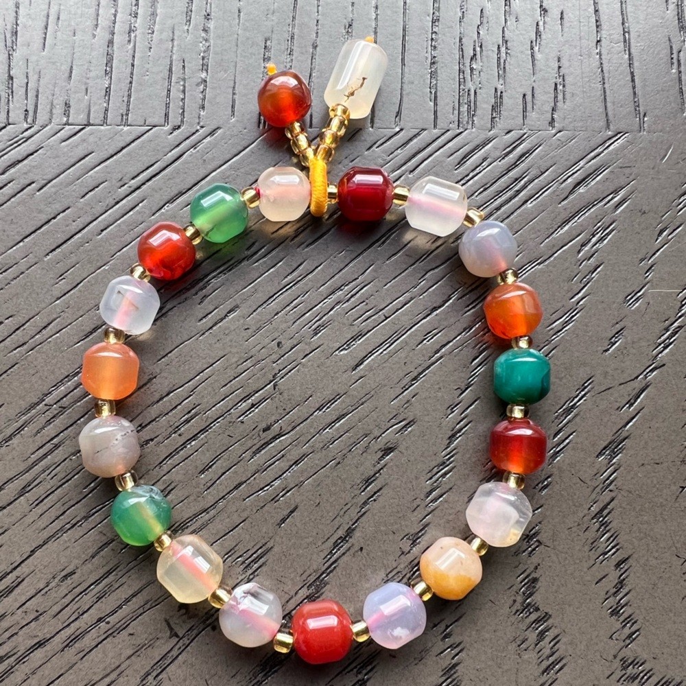 Colorful Agate with charm bracelet 6.5’