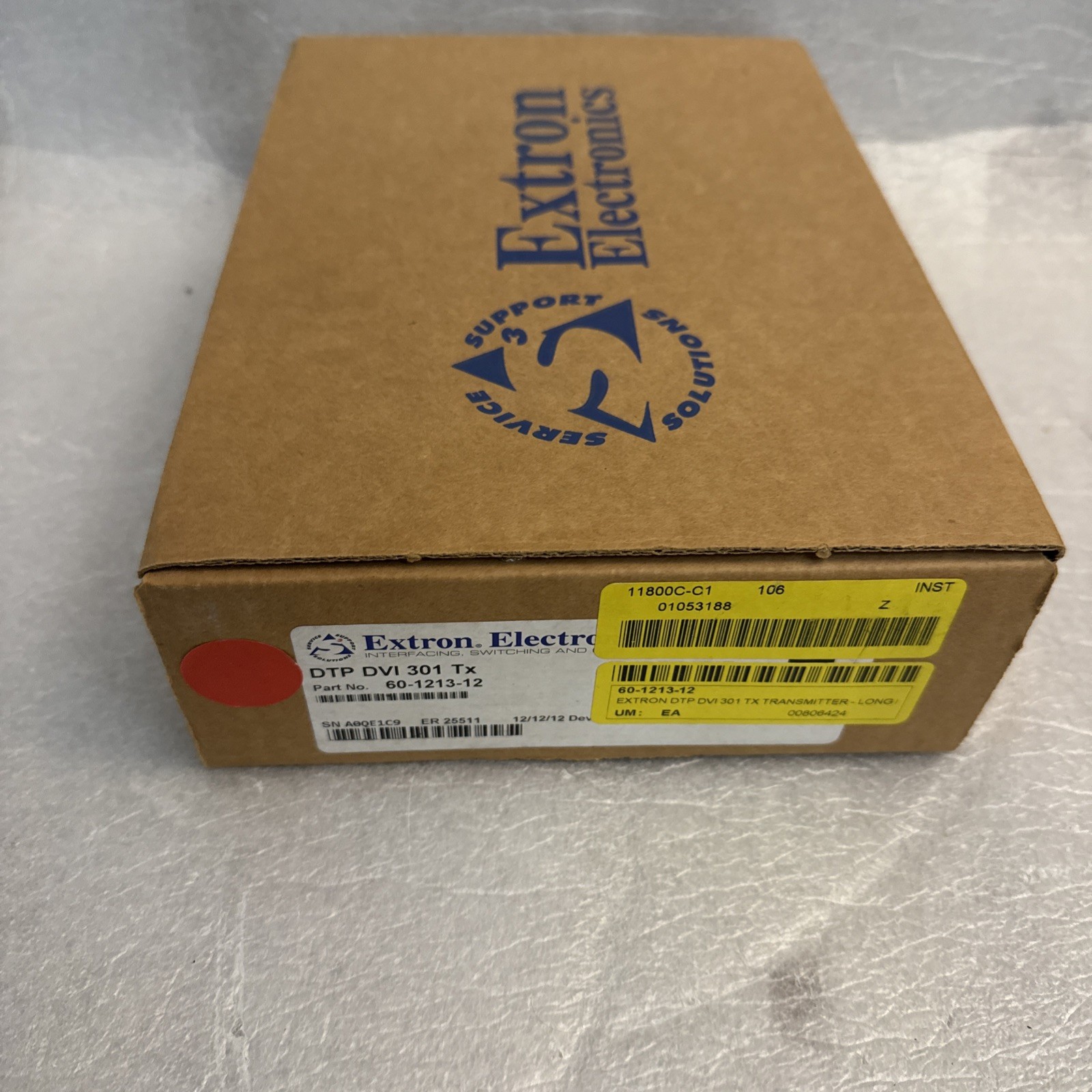 NEW IN BOX Extron DTP DVI 301 Tx (Missing Power Adapter)