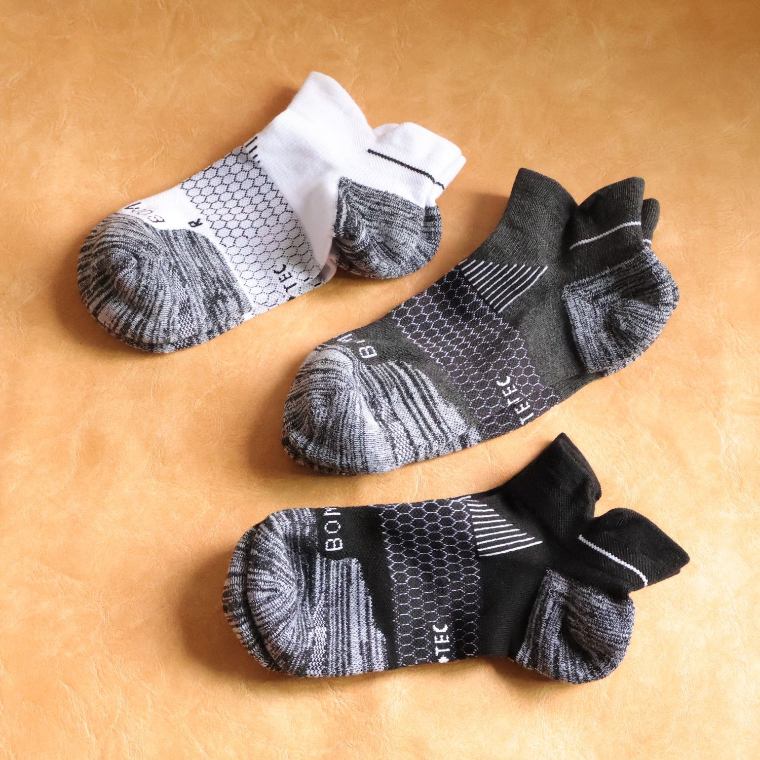 3-Pack Bombas Women's Running Ankle Socks Size L Comfort Performance