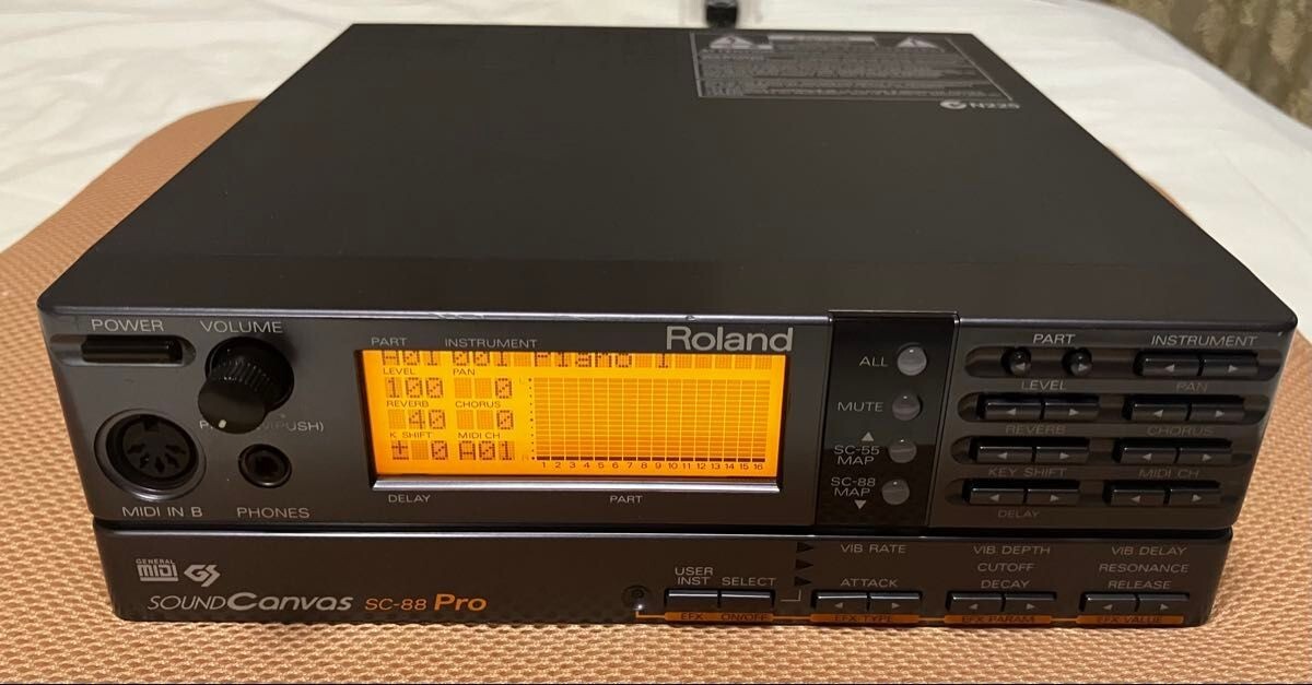Roland SC-88 pro SOUND Canvas General MIDI sound modules