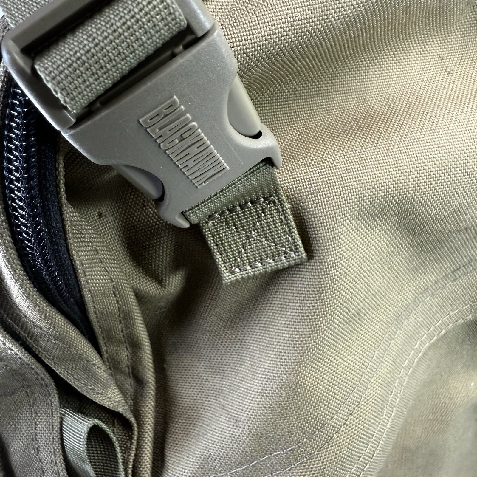 BLACKHAWK Tactical Backpack Coyote Brown Buckle Zip Adjustable External Pockets
