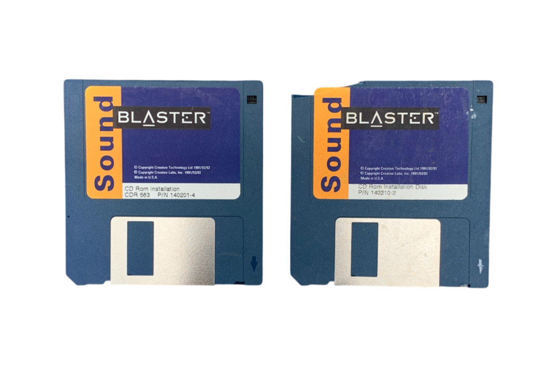 Vintage Sound Blaster 3.5" Floppy Disks CD Rom Installation CDR 563 Lot of 2