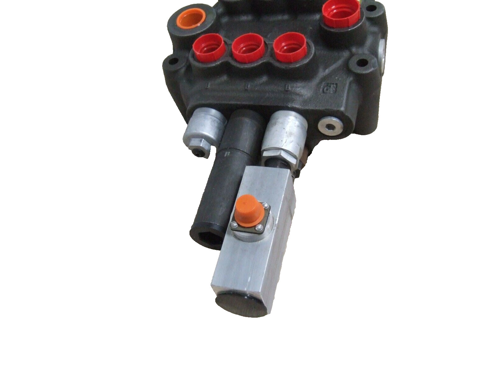 Case 350B crawler hydraulic valve R42412-Three spool valve