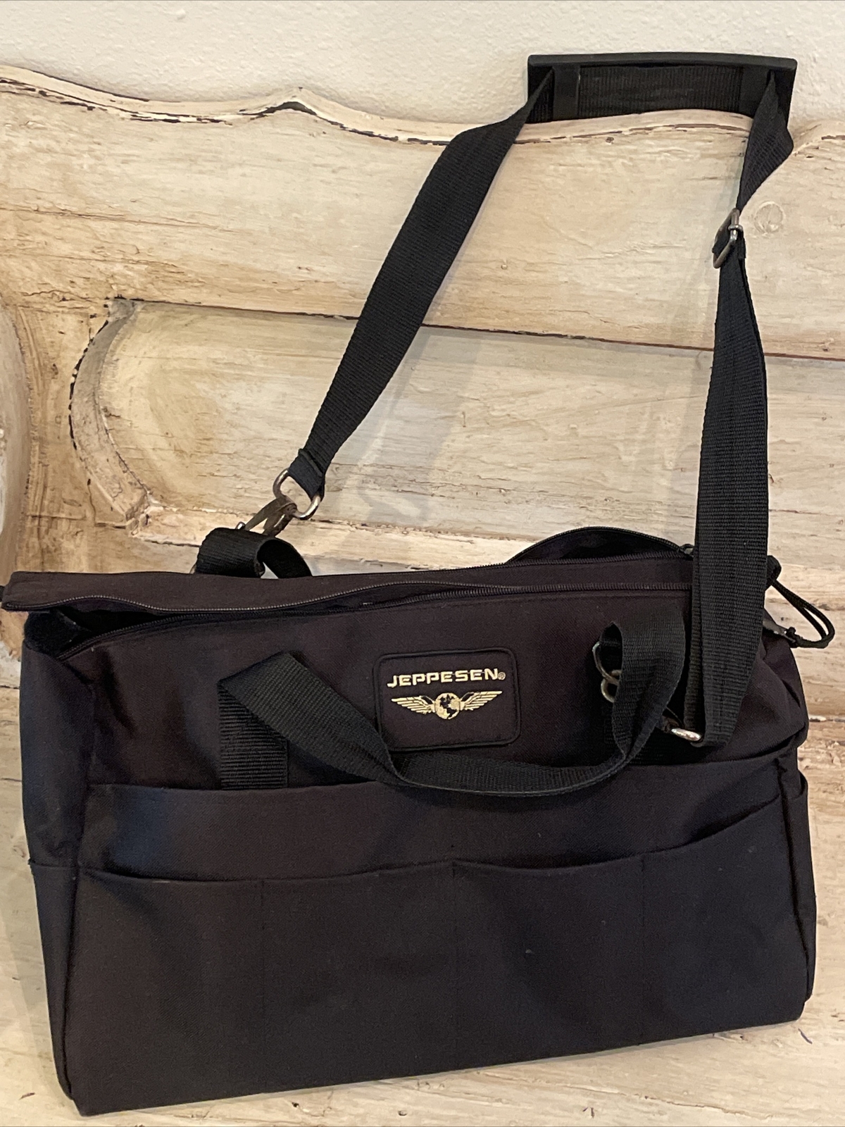 JEPPESEN THE STUDENT FLIGHT BAG 11" X 5.5" X 16" REMOVABLE SHOULDER STRAP