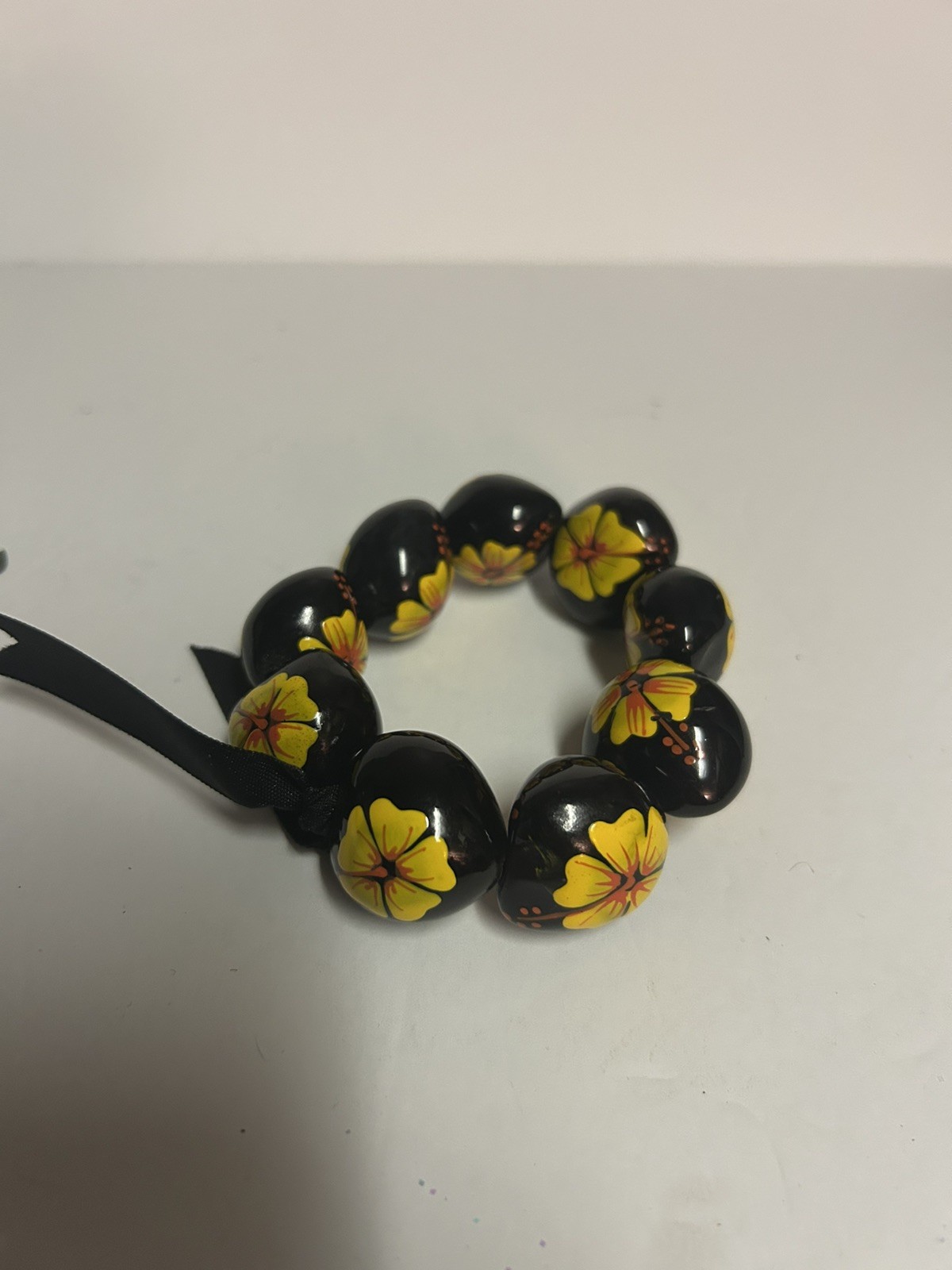 Kukui Nut Bracelet Black/Yellow