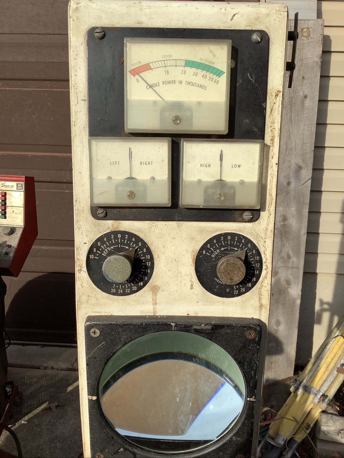 Vintage Hunter Headlight Alignment Machine