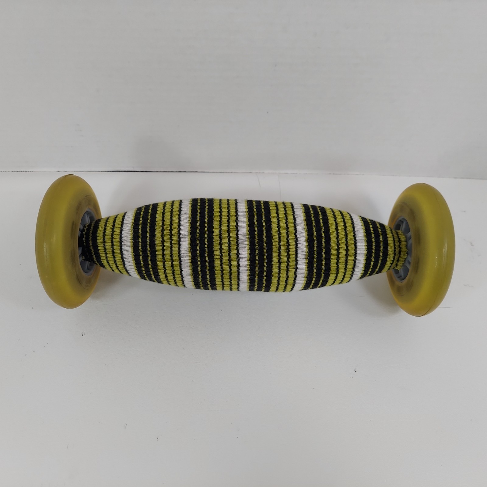 Trigger Point TP Therapy Quadballer Roller Quads IT Band Back Hamstrings Neck