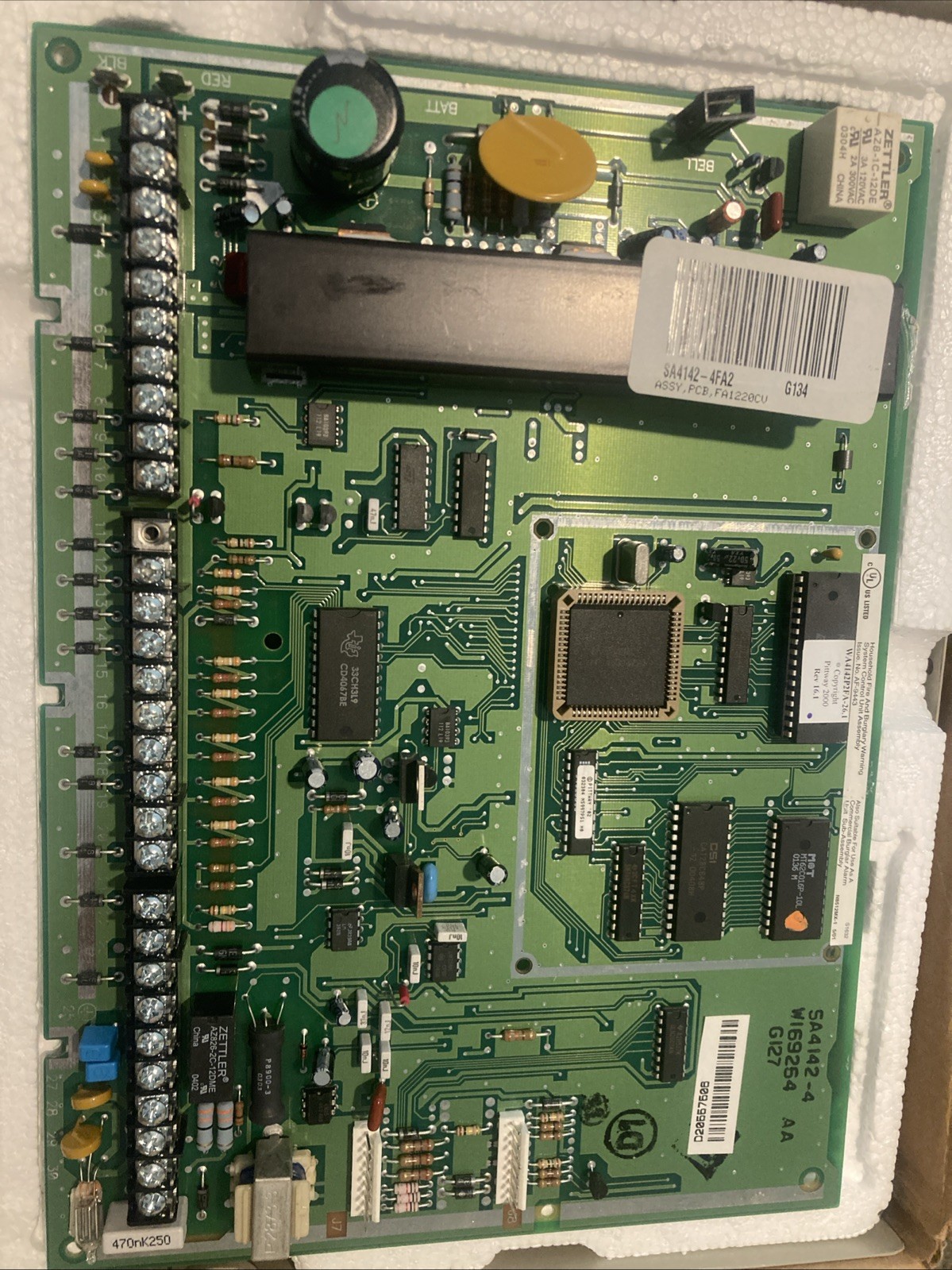 First Alert FA1220 Professional Security Systems Alarm Control Panel ( Old Stock