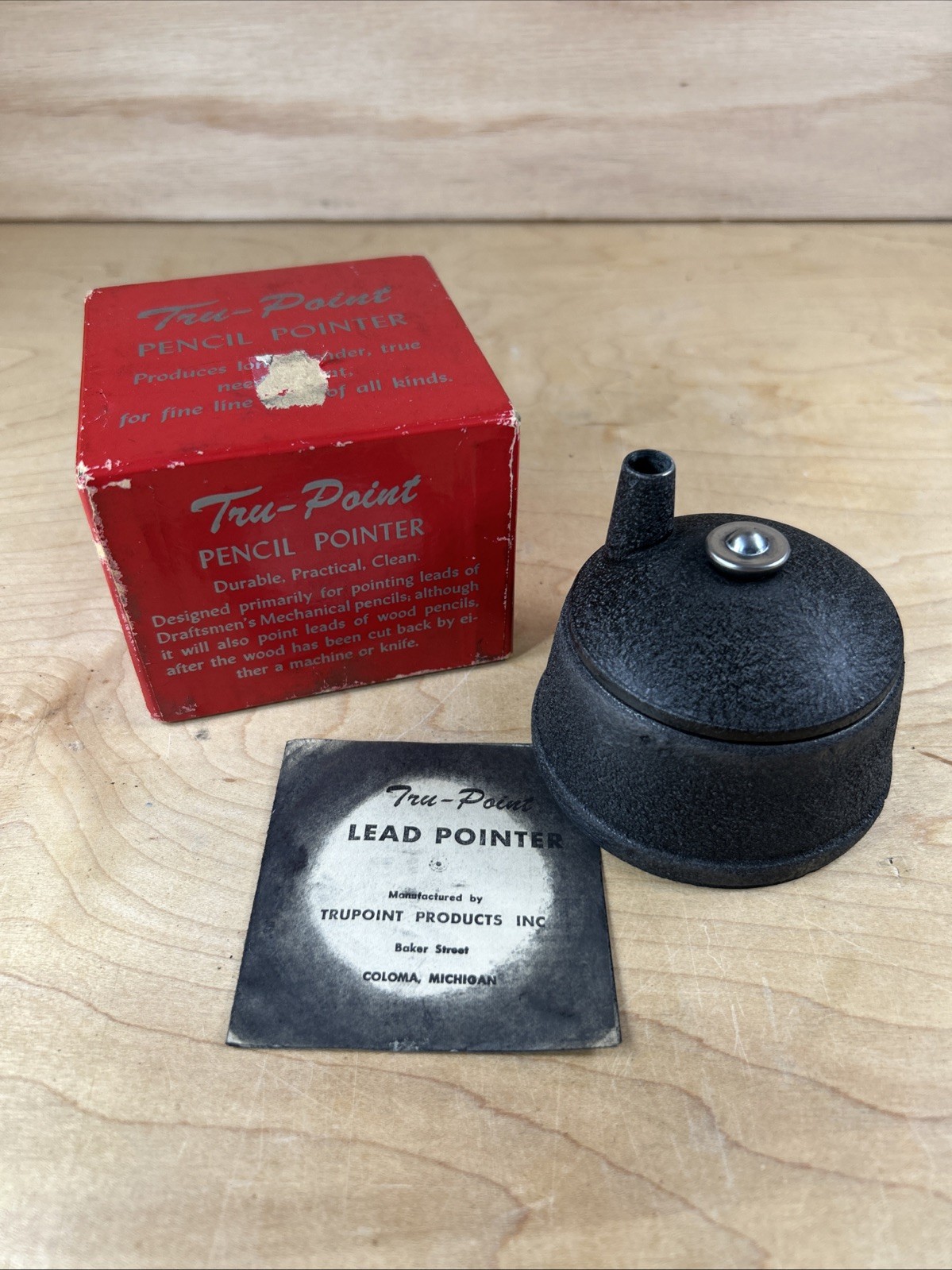 Vintage Tru-Point Pencil Pointer Lead Pencil Sharpener W/ Original Box Drafting