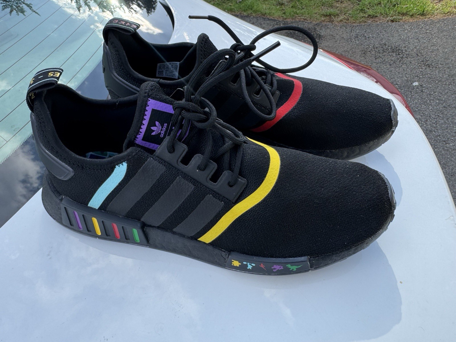 Addias Pixar Size 12