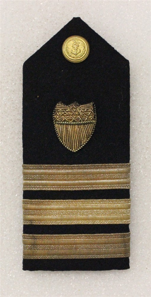 U.S. Coast Guard Rank Shoulder Mark: Commander (single) - (SP-307)