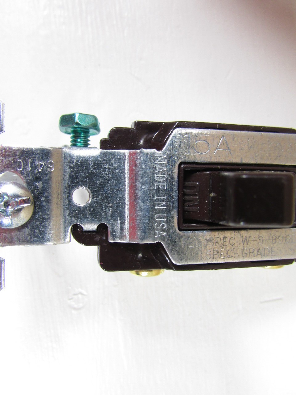 NEW COOPER 15A SINGLE POLE LIGHT SWITCH