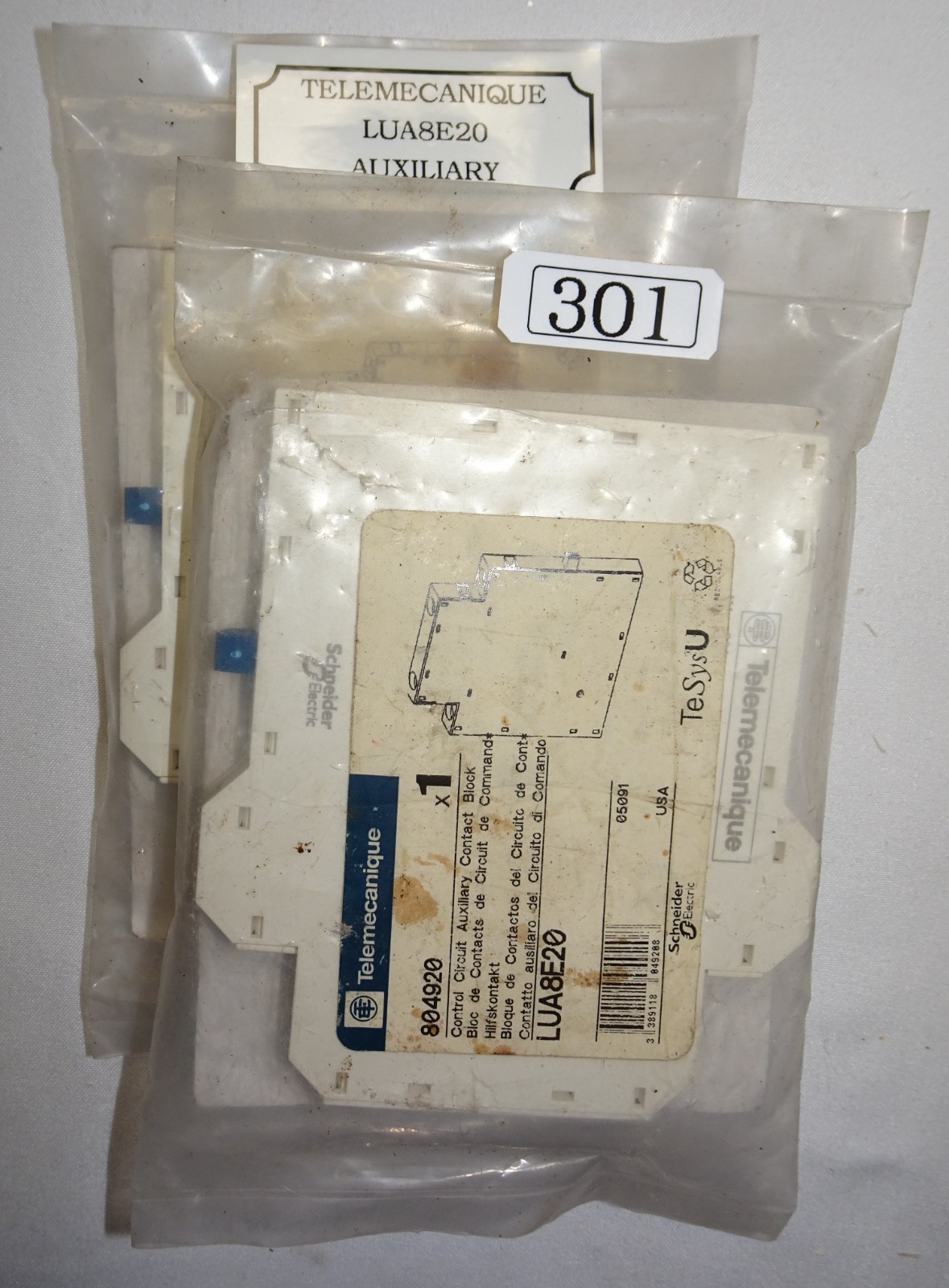 *NEW IN FACTORY BAG* TELEMECANIQUE LUA8E20 AUXILIARY CONTACT BLOCK (301)