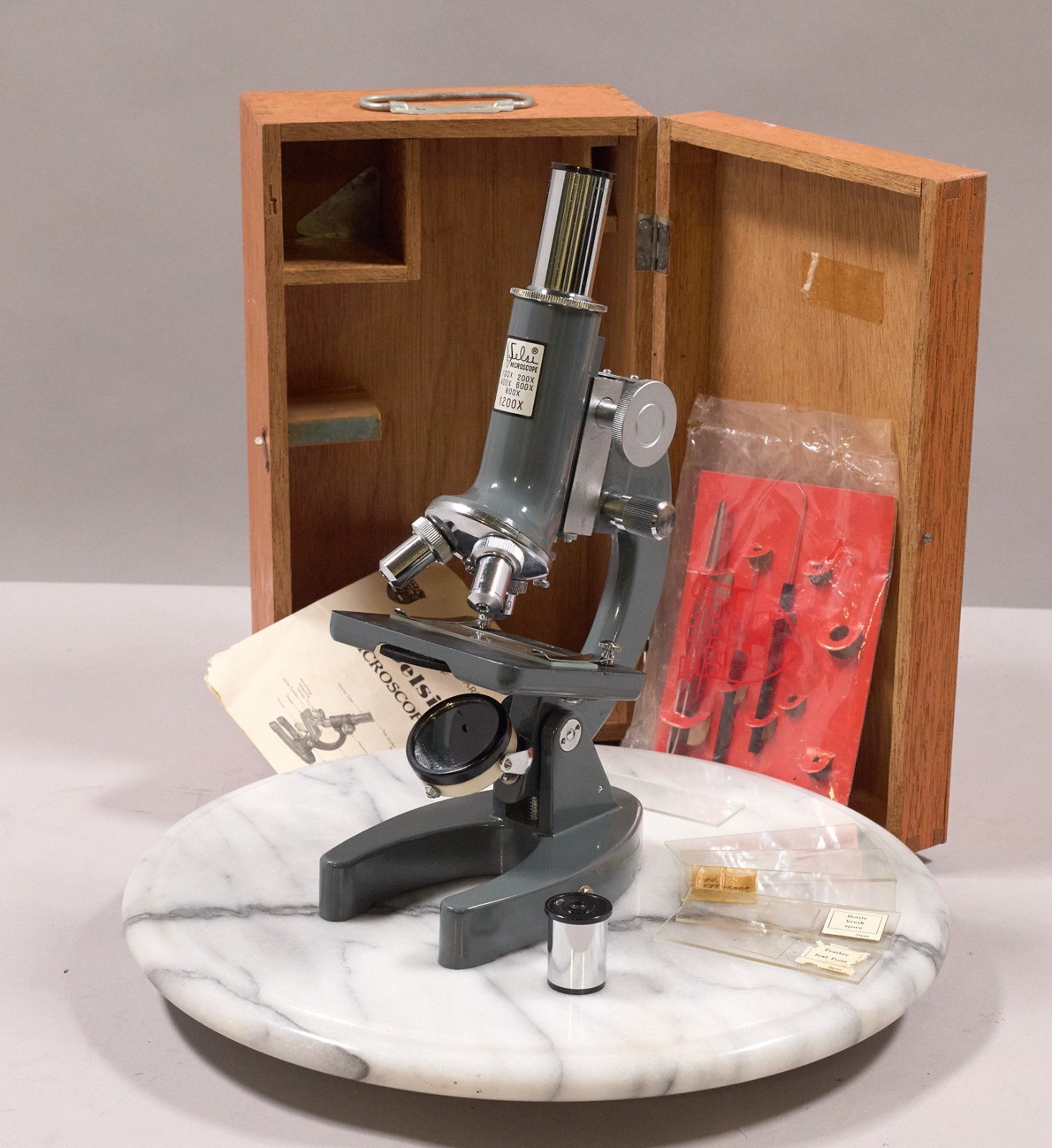 Selsi 1200x microscope with box and accessories. Immaculate condition.