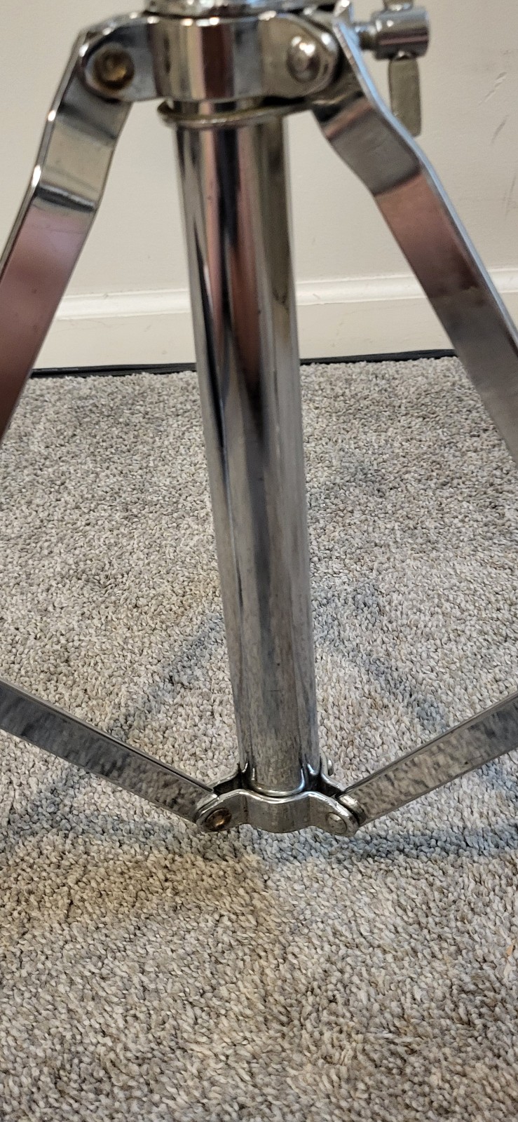 Unbranded single braced straight heavy duty cymbal stand with tilter