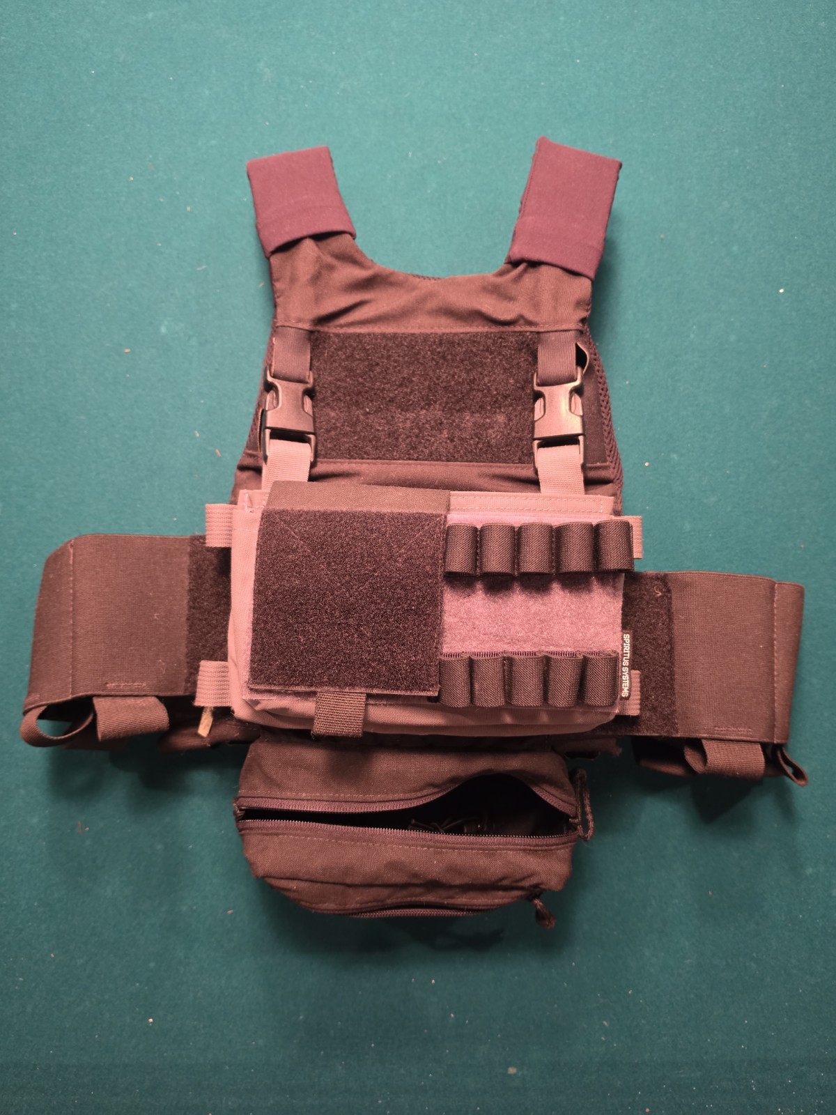 Ferro Concepts Slickster with Spiritus Systems Mk4 micro fight & SACK. Med/Black