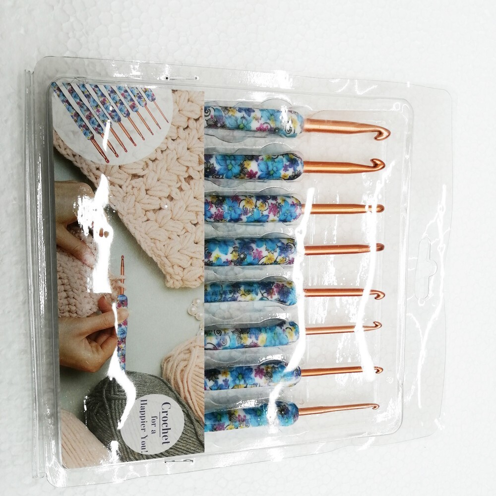 Blue Crochet Hooks Set Grip Handles Knitting Needles 8PCS Hooks Sewing Tool Yarn