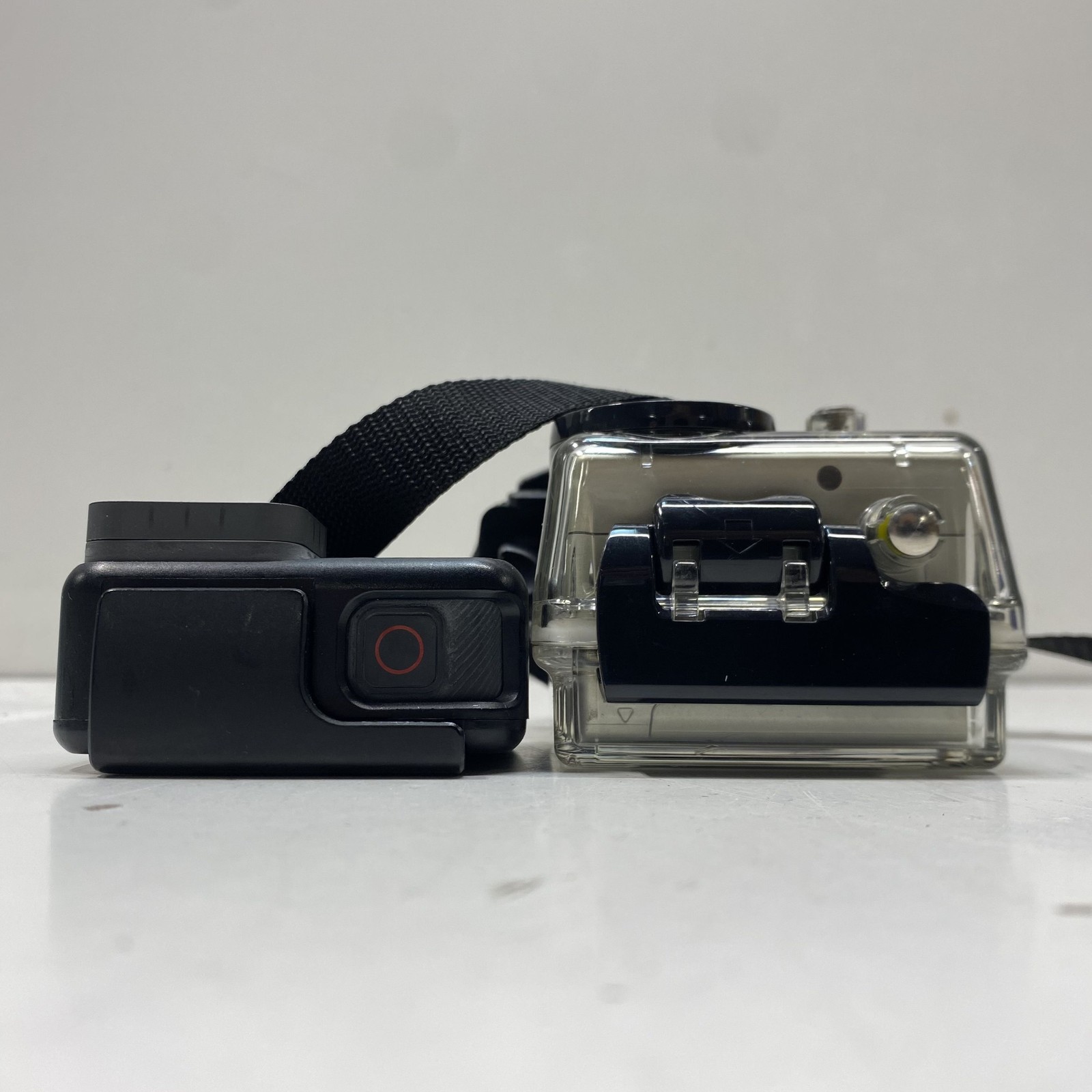 GoPro Hero+ & HD Hero2 Action Camera Bundle Lot With Cases & Mounts Tested