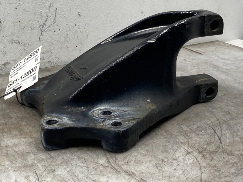 2019 Freightliner Cascadia 126 Suspension Bracket 1614031001 (641-12800)