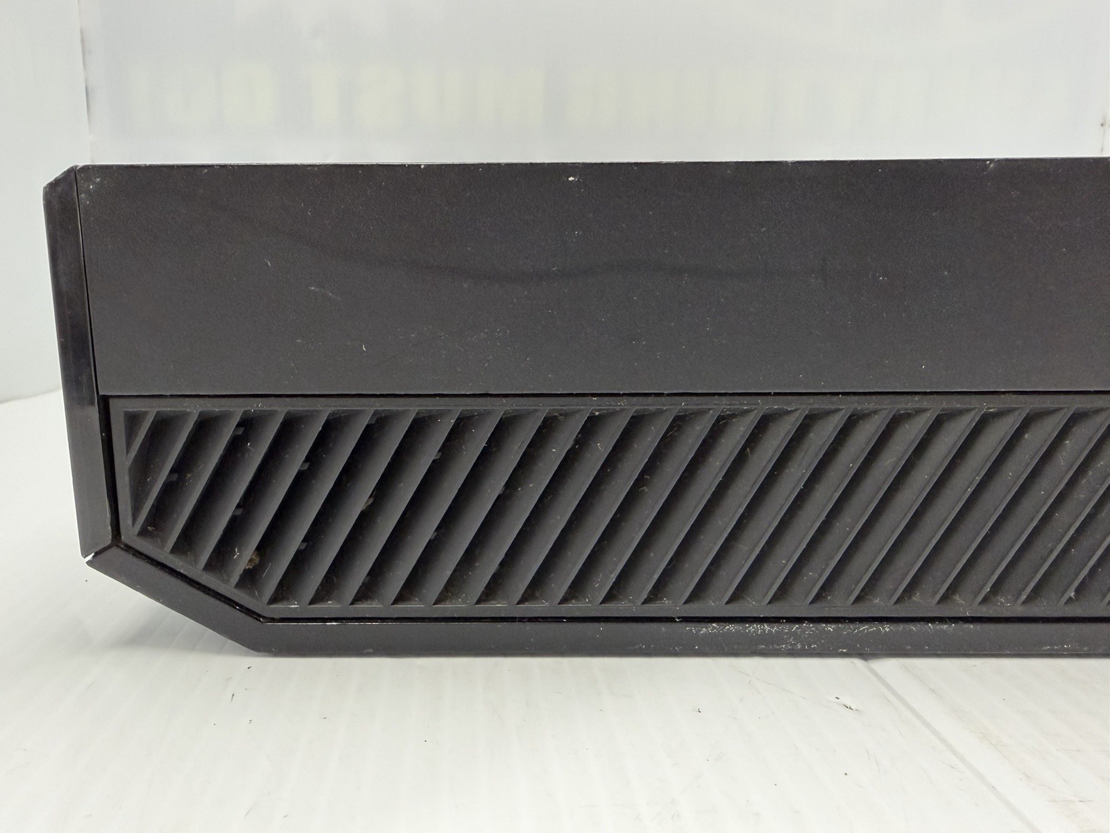 Microsoft Xbox One - Original Home Console 1540 500GB