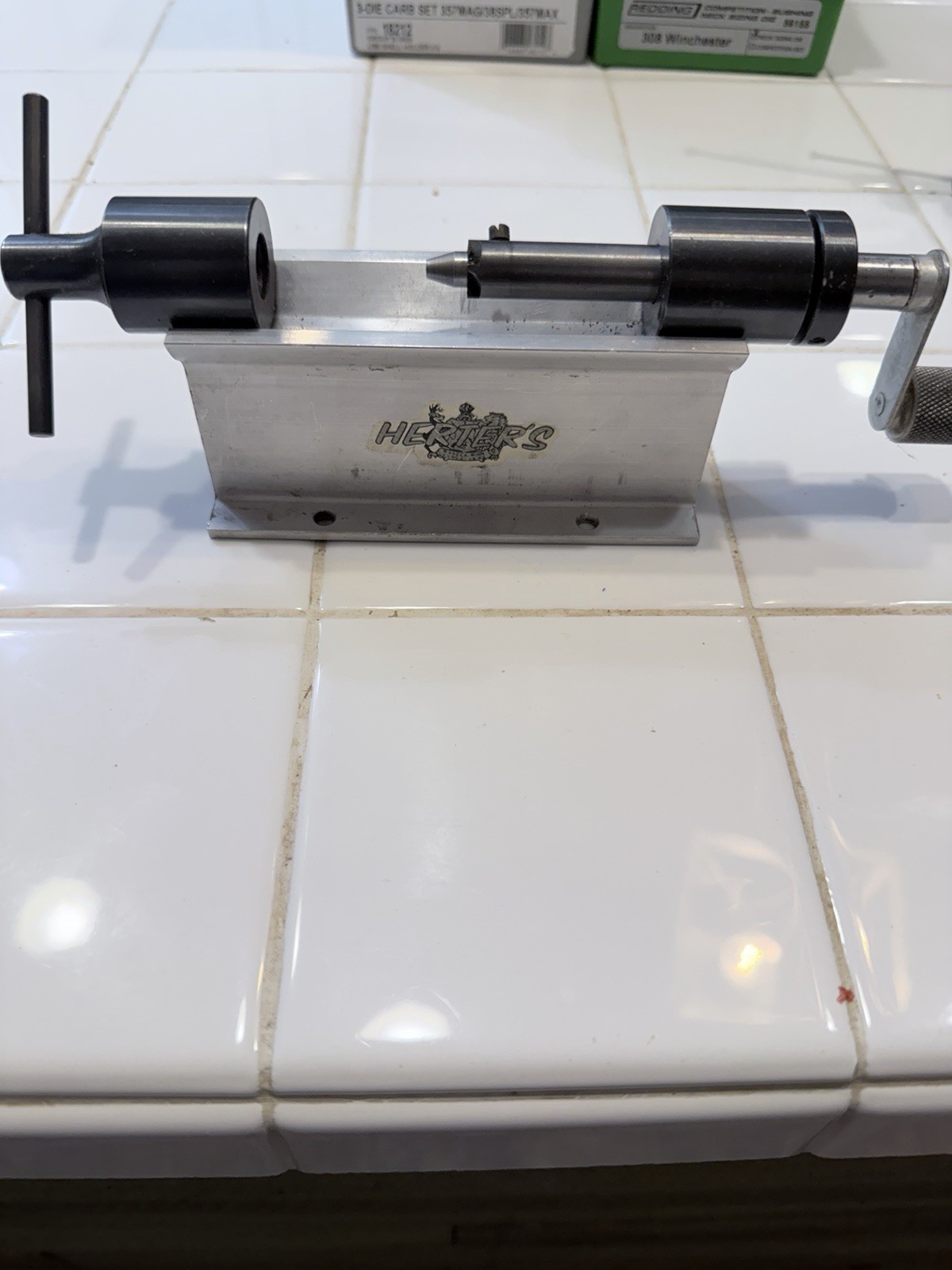 foster case trimmer