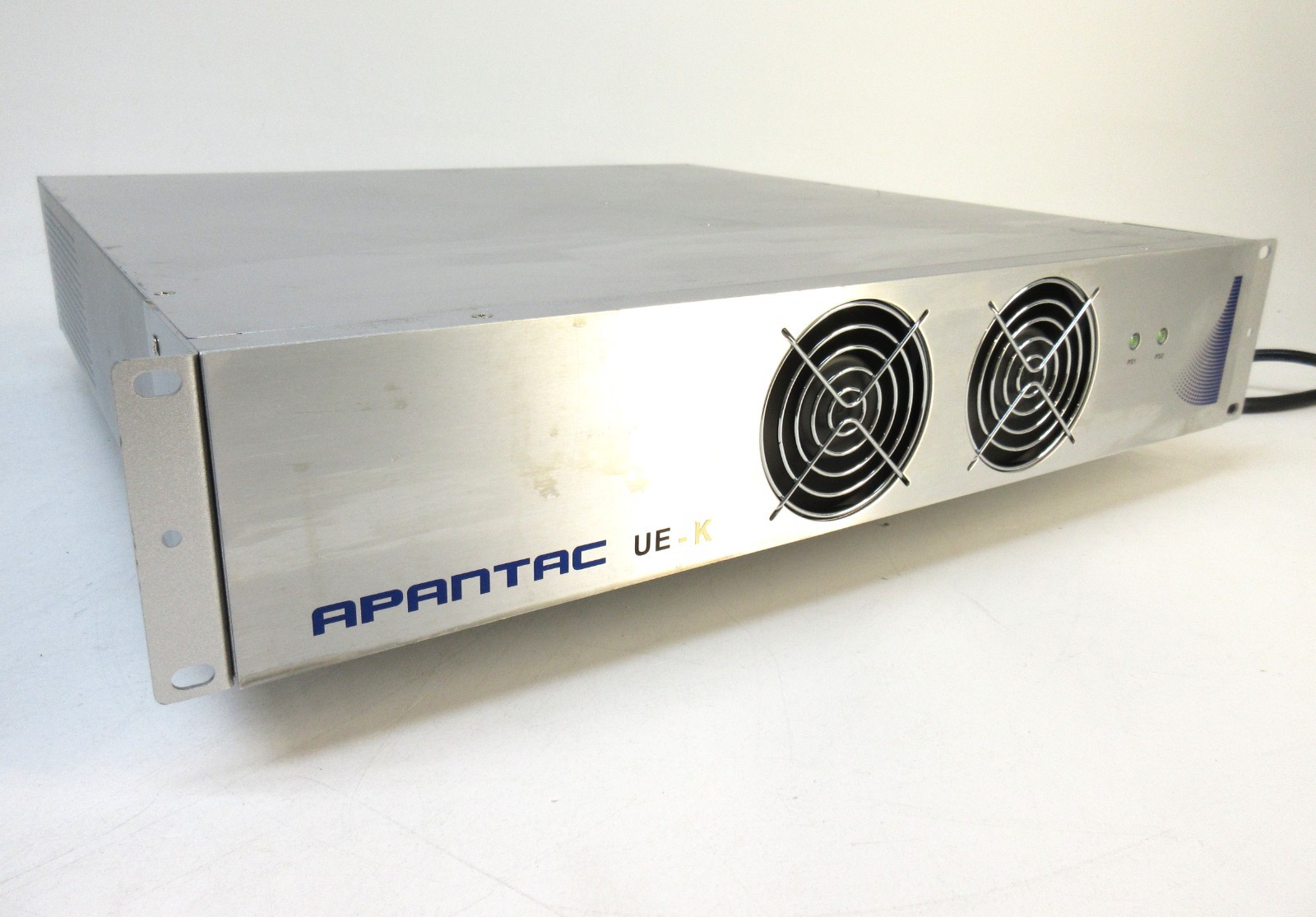 APANTAC TAHOMA UE-4-K(US) - 4 Input 4K/UHD HDMI 2.0 Multiviewer with OSD, KVM