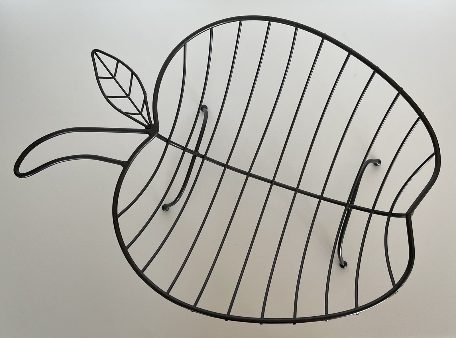 Apple Shaped ~ Black Wire Metal ~ Centerpiece Footed ~ Fruit Basket ~ 16”