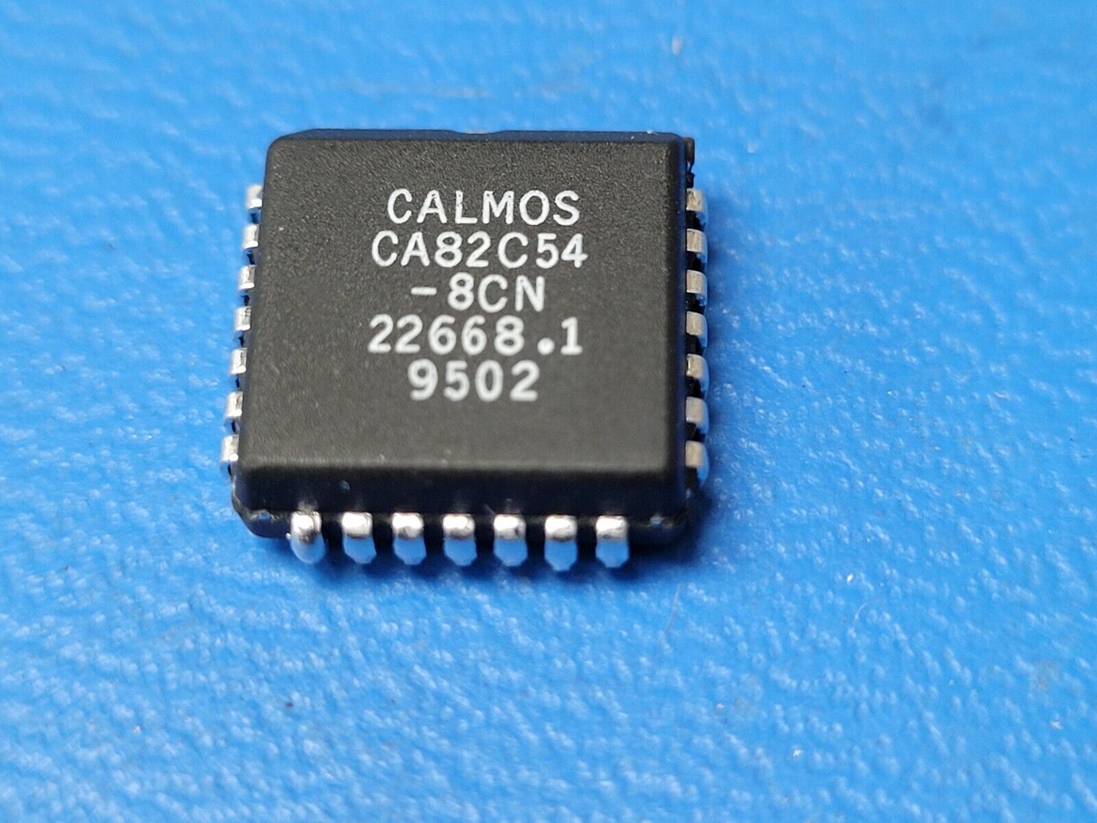 (1 PC) CA82C54-8CN CALMOS Programmable Timer, 3 Timer(s), CMOS, PLCC-28