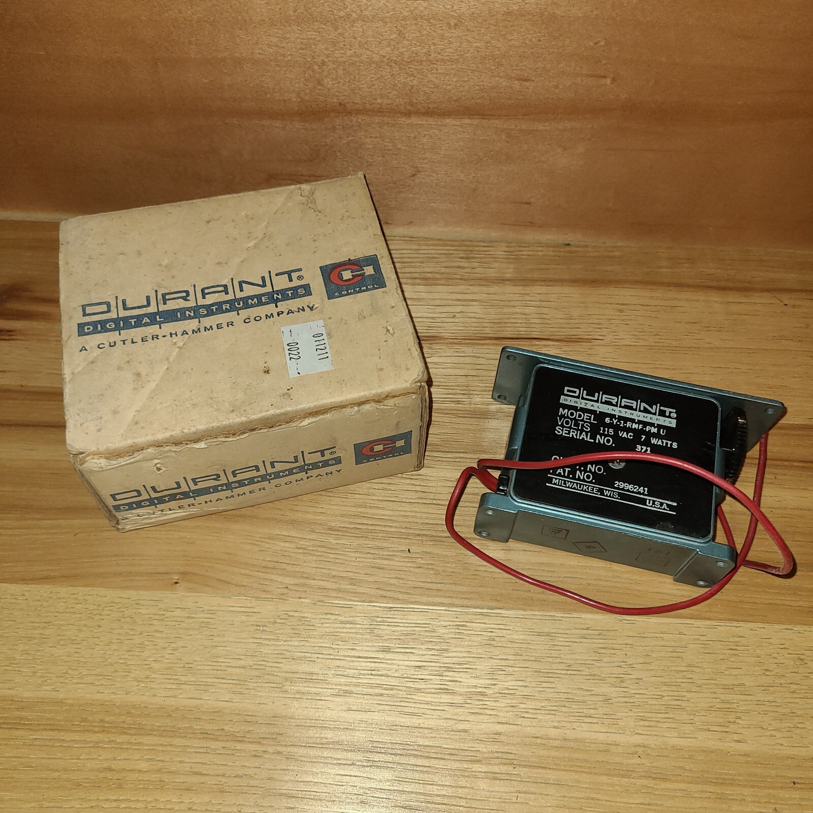 NEW Eaton Durant 6-Y-1-RMF-PM-115VAC 6-Digit Counter 50/60Hz 7W, 6Y1RMFPM BIN73