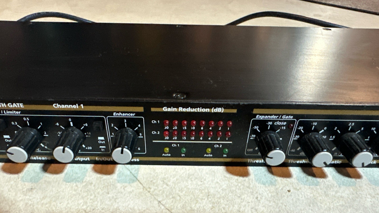 NADY AUDIO CL-5000 DUAL CHANNEL COMPRESSOR LIMITER WITH GATE