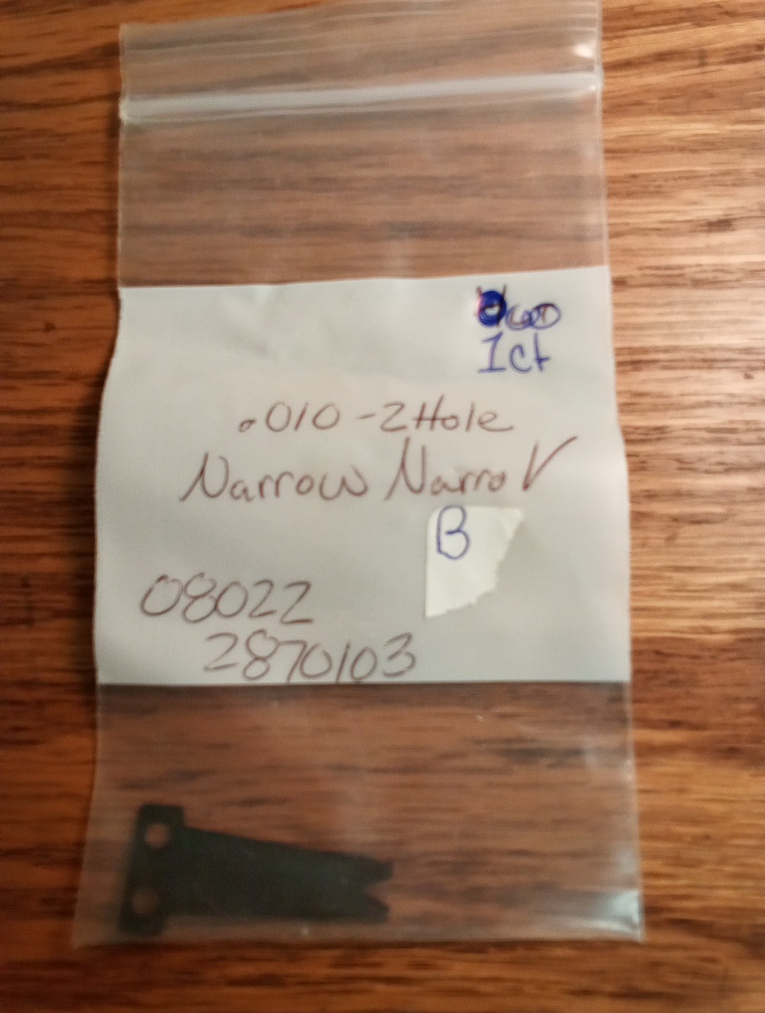 .010 2 Hole Narrow Arrow Blade