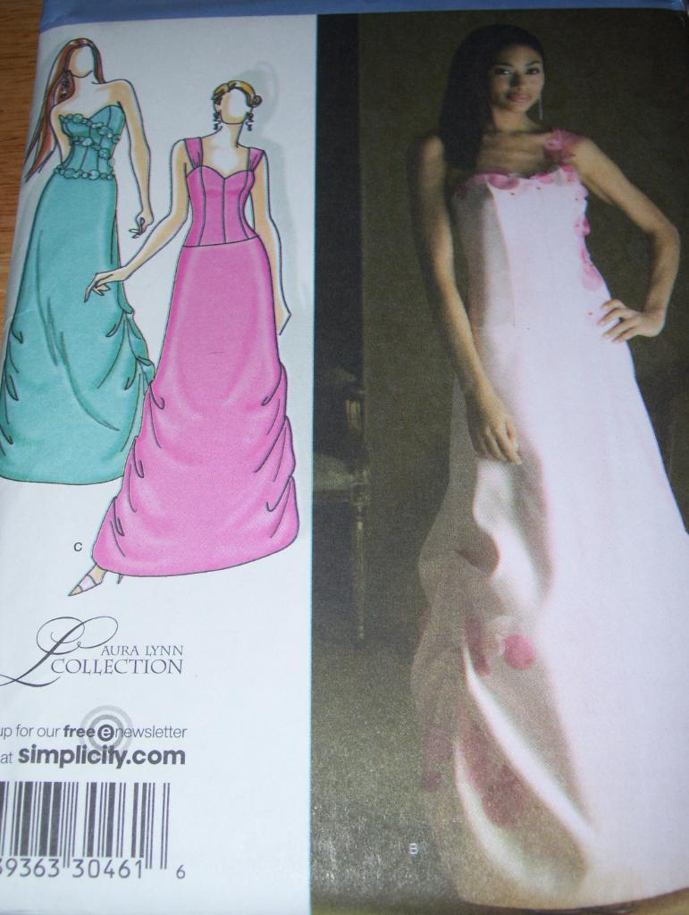 SIMPLICITY #3820- LADIES FORMAL PROM-EVENING-BRIDAL-COCKTAIL GOWN PATTERN 4-20FF