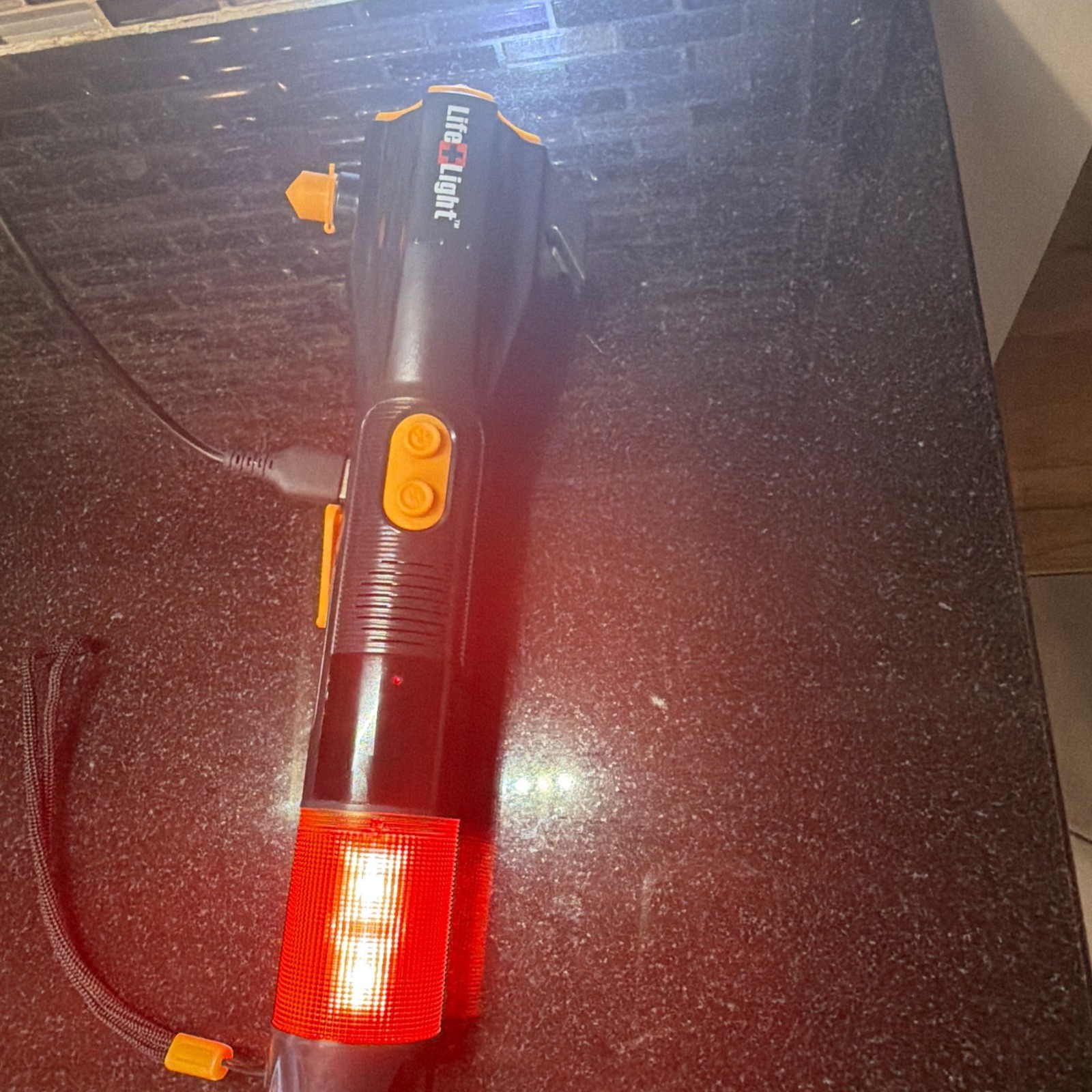 Cynergy Emergency Escape Tool Window Breaker Flashlight Rescue Tool