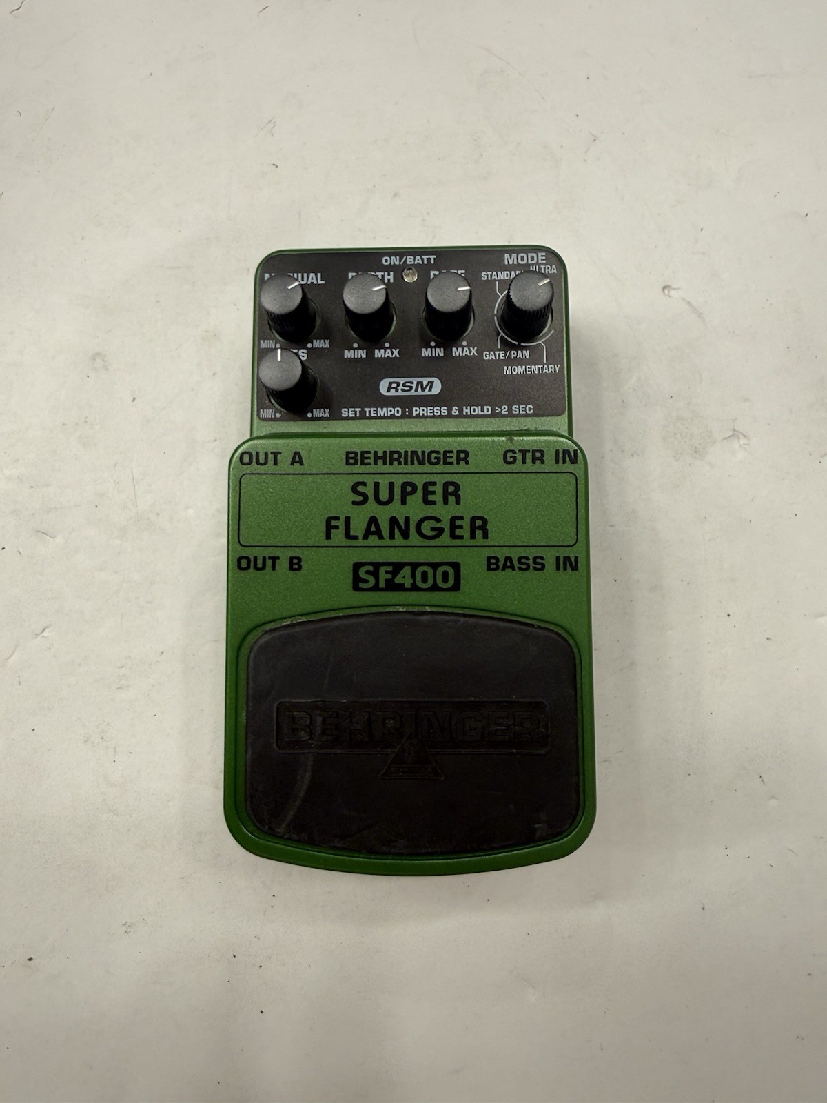 Behringer SF400 Super Flanger Analog Stereo Rare Guitar Effect Pedal