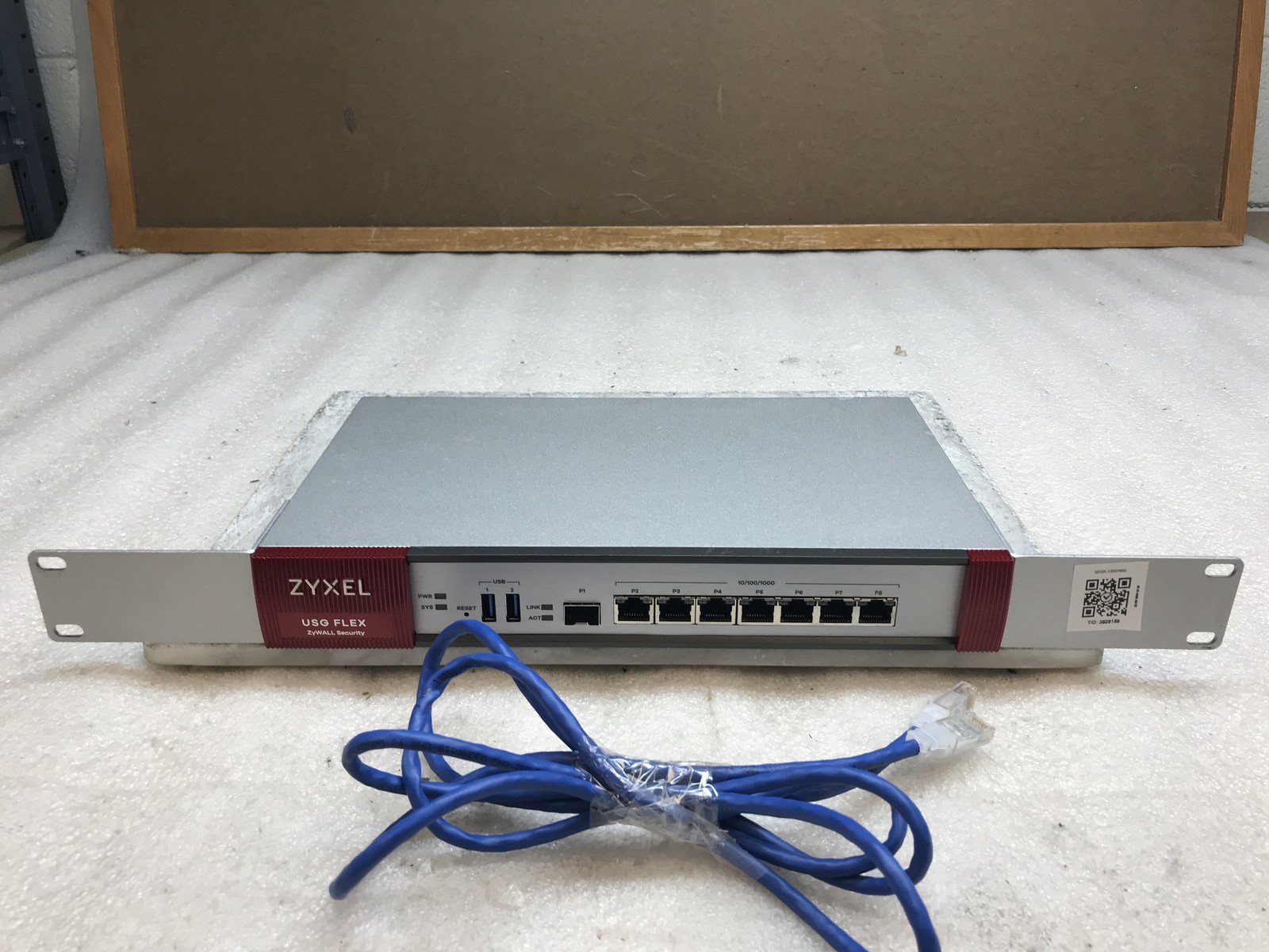 Zyxel USG FLEX 500 Gigabit Business Firewall VPN Security Appliance W/ Ears