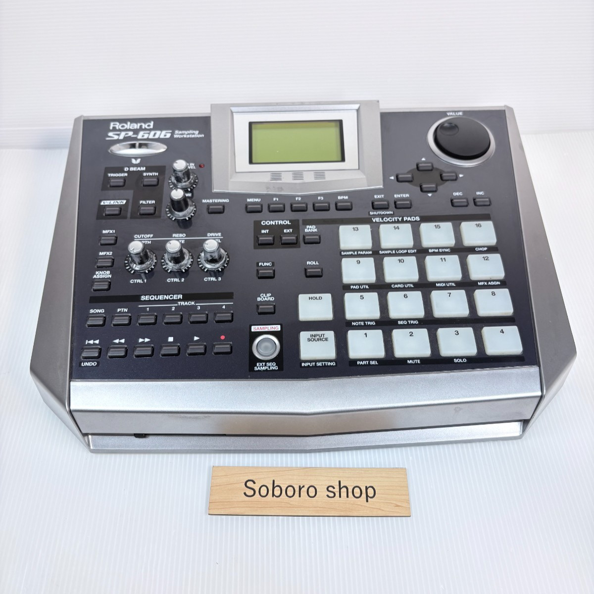 Roland SP-606 Sampling Workstation Groovebox Audio Interface Tested Used