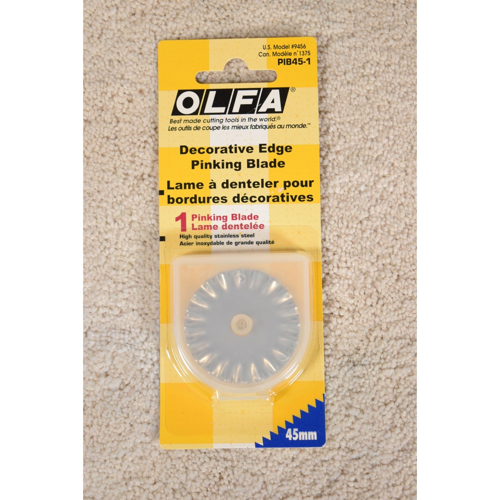 Olfa Decorative Edge Pinking Rotary Blade New in Package 45 mm