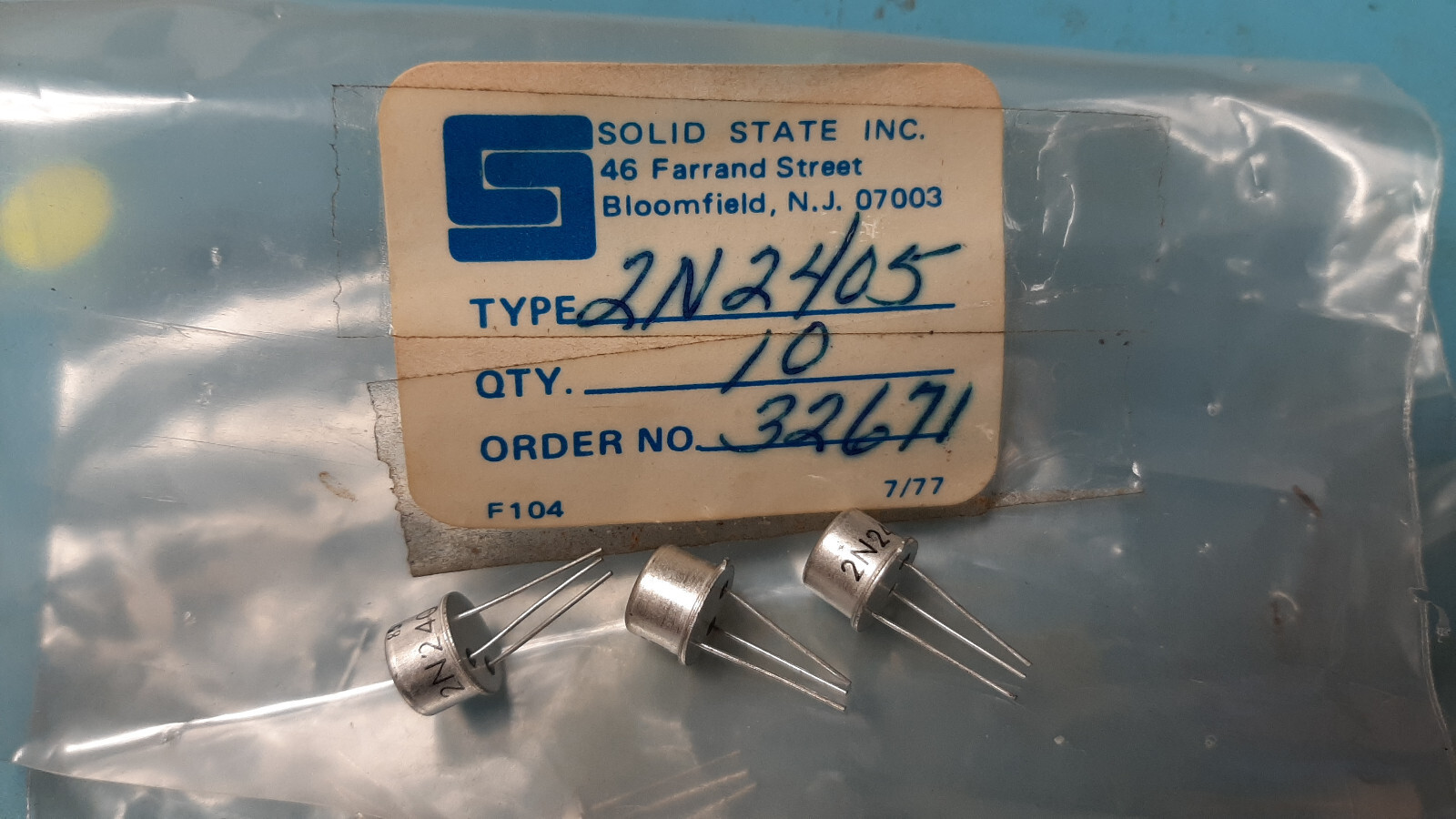 ( 3 PCS ) 2N2405 TRANSISTOR NPN SOLID STATE INC. 90V 1A TO-39