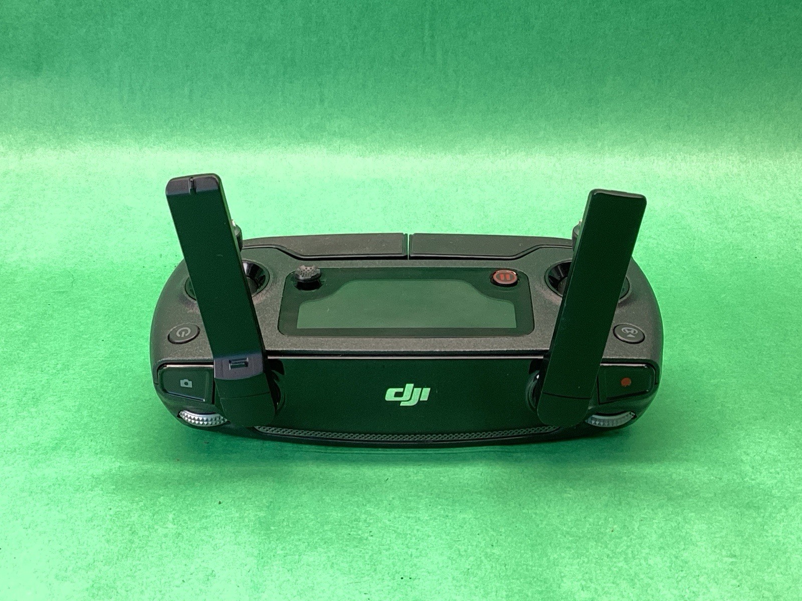 DJI Mavic Pro GL200A Drone Radio Remote Control - POWERS ON - UNTESTED