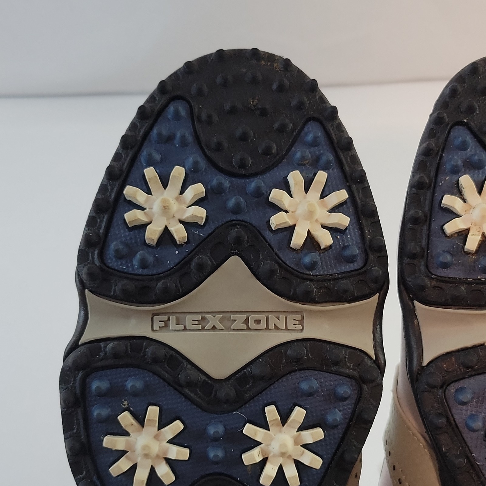 FootJoy GreenJoys Women's Golf Shoes White Light Green 9M Leather Upper Spikes