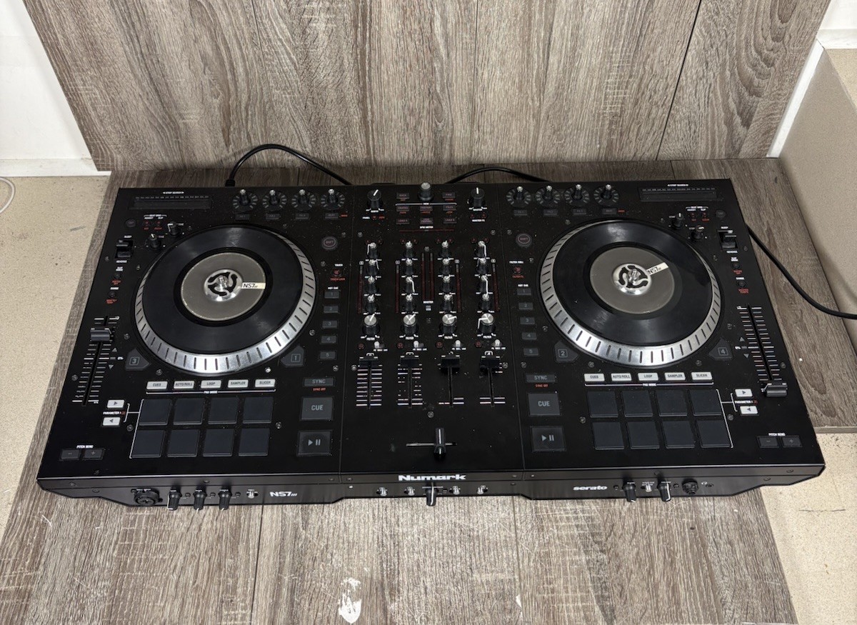 Numark NS7III 4-Channel Motorized DJ Controller and Mixer W/ Power Cord | Works