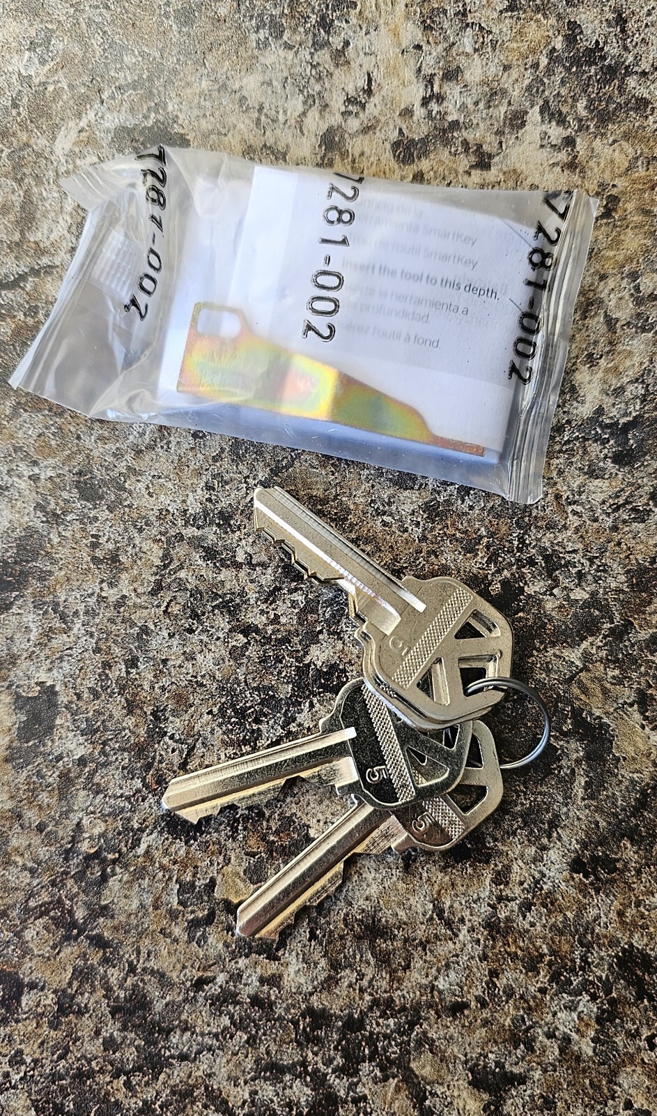 Kwikset Factory 10119 Cut Keys A Set of 4 Alike & Smart Keying Tool 20622 ,Inst.
