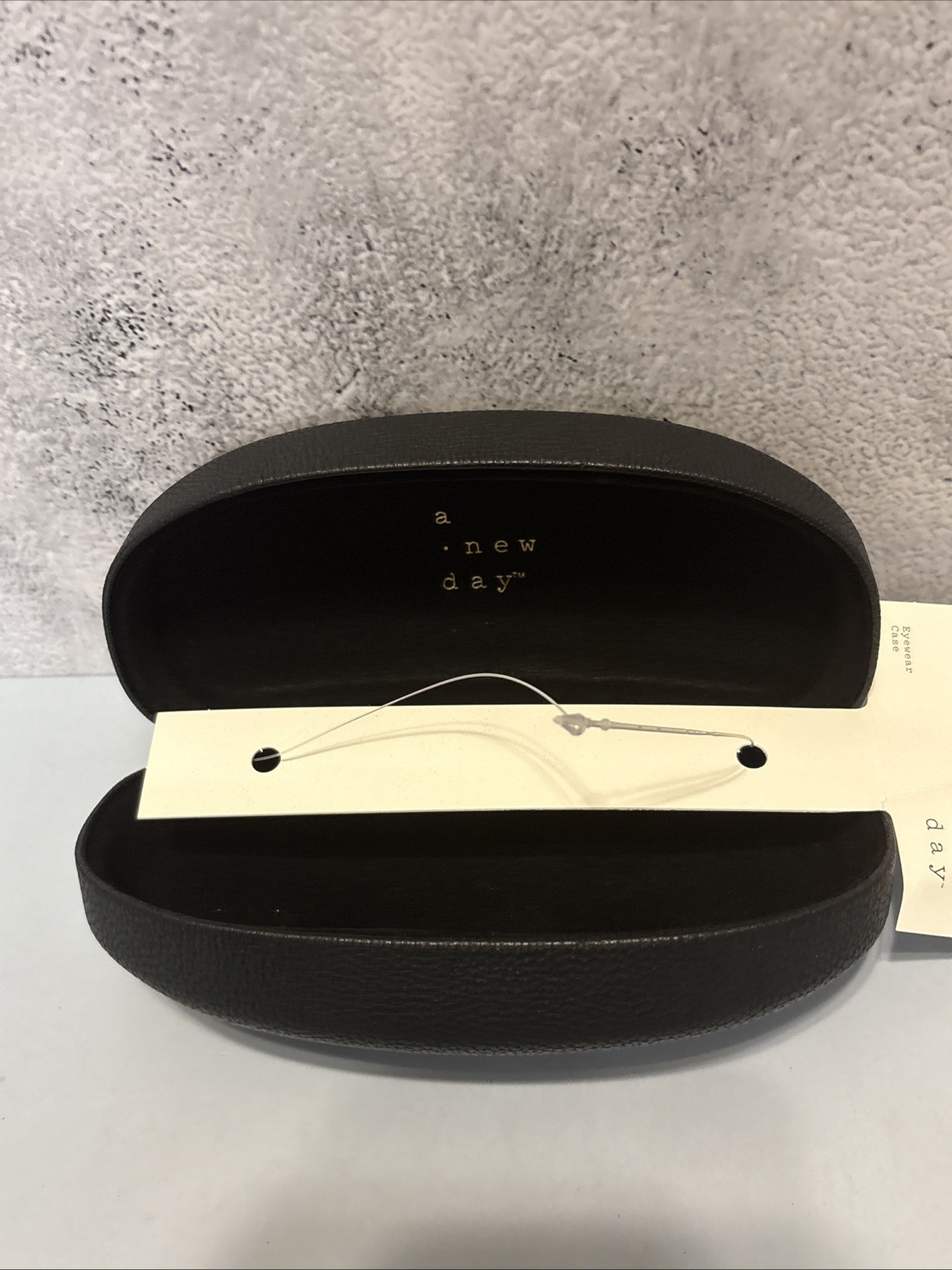 Hard Clamshell Eyeglasses Case In Black A New Day NWT