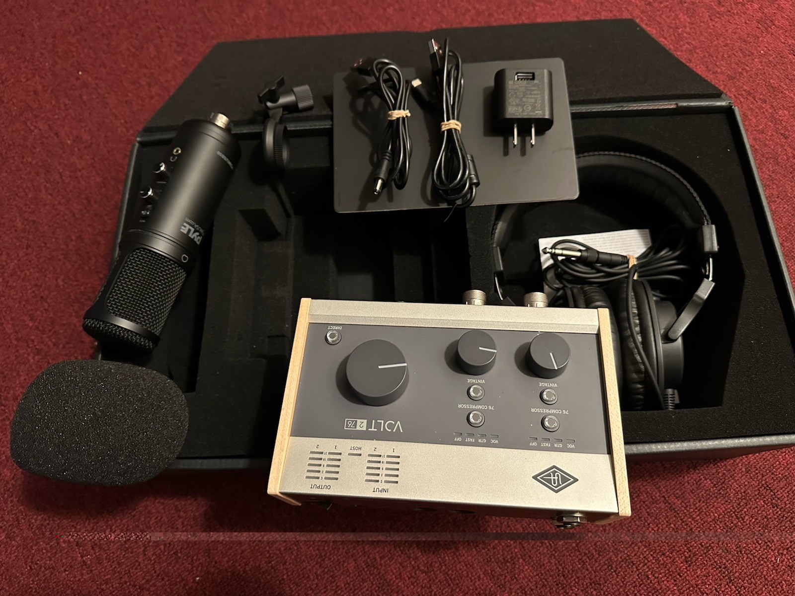 VOLT 276 Audio Interface Studio Pack