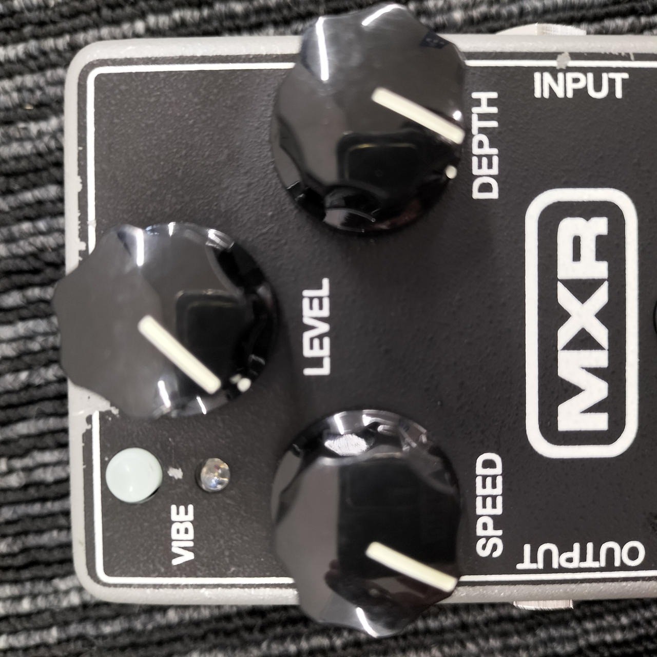 MXR M68 Uni-Vibe Chorus/Vibrato Guitar Effects Pedal