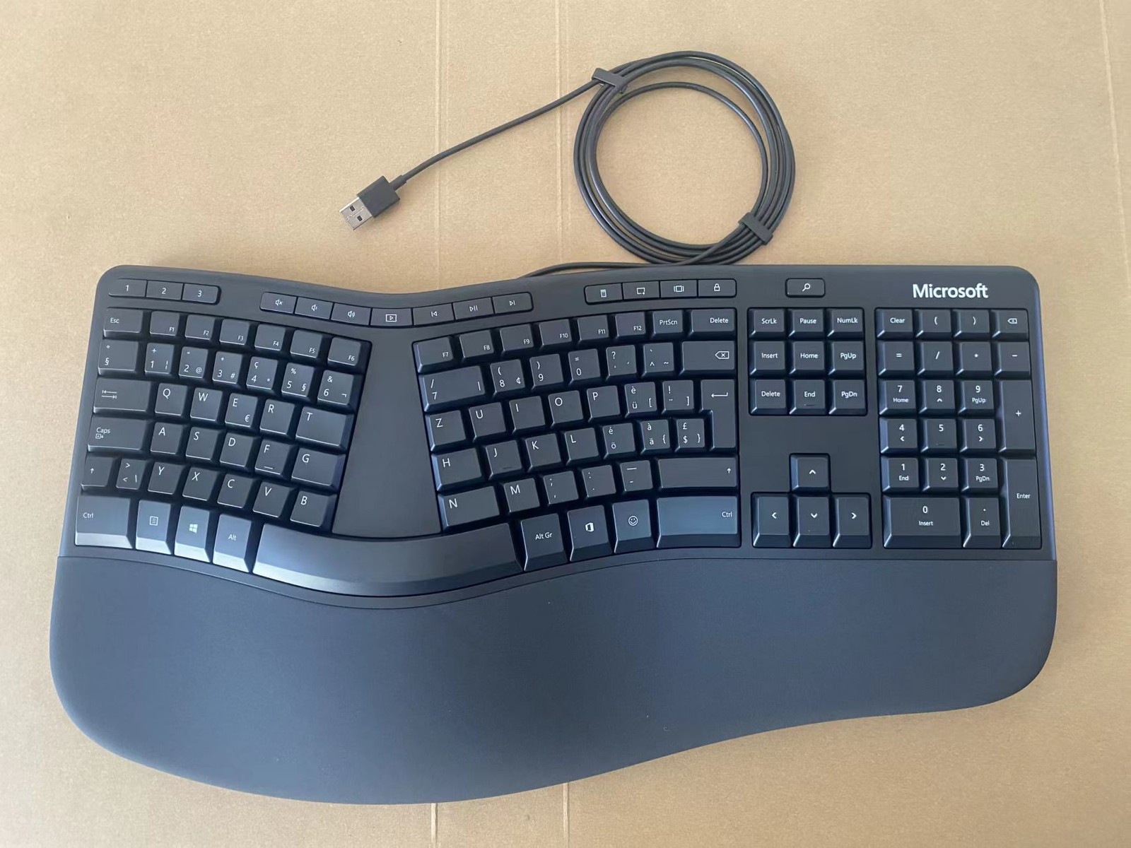 Microsoft LXM Black Wired Ergonomic USB Keyboard 1878 EU Version Retail Box