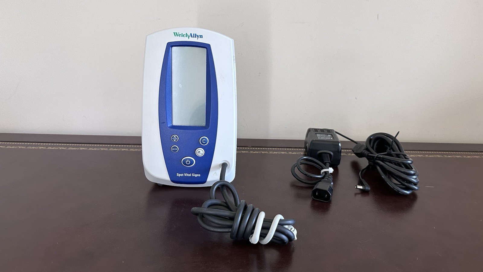 Welch Allyn Spot Vital Signs 4200B Patient Monitor w/Power Supply