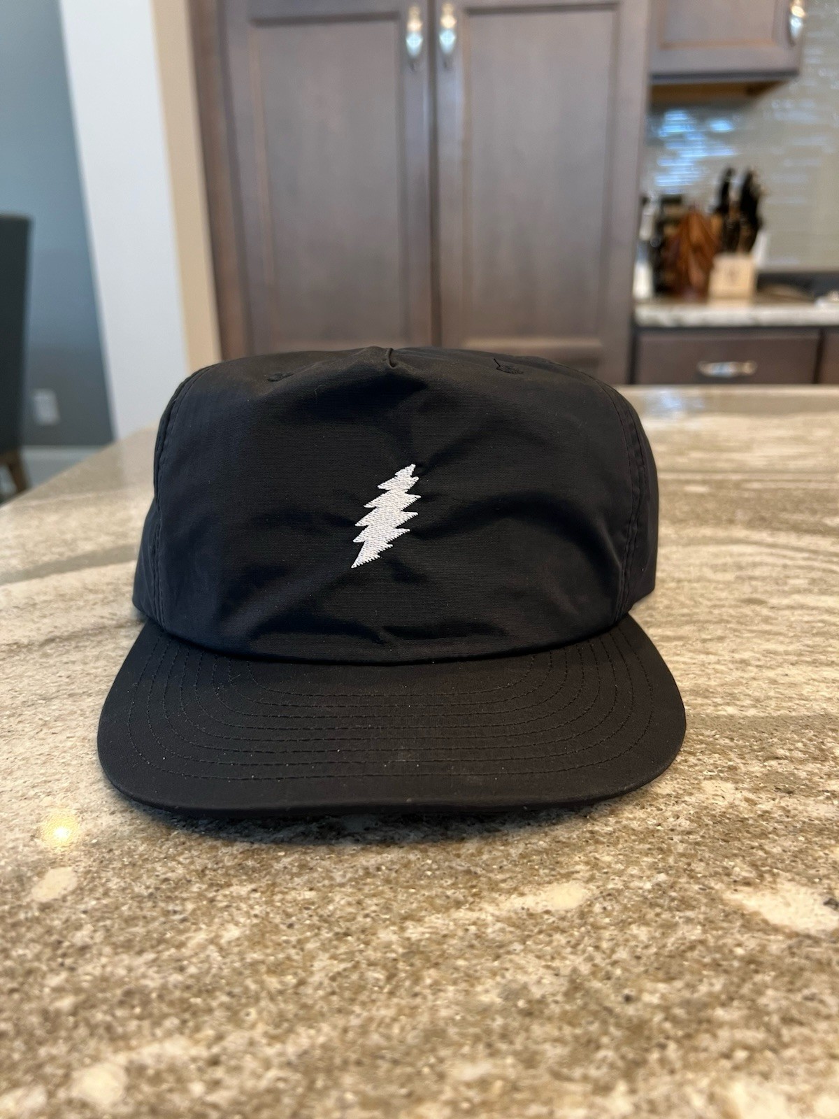 Grateful Dead Lightning Bolt Surf Cap (New, Black)